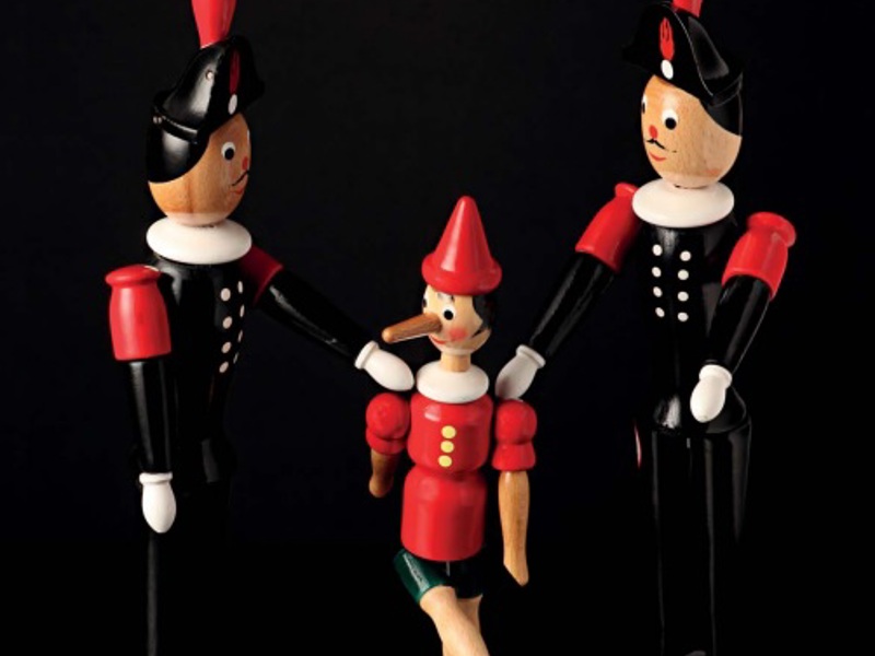 Pinocchio e i Carabinieri